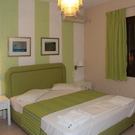 Perla Hotel Agia Pelagia  Luaran gambar