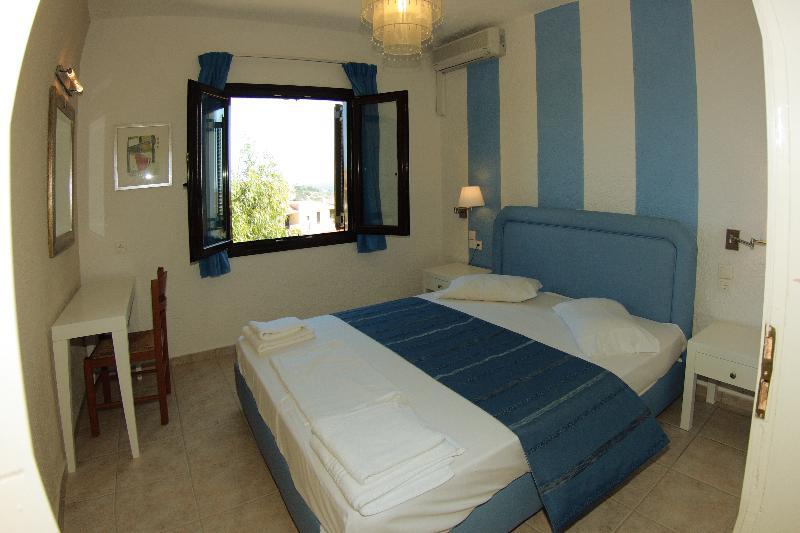 Perla Hotel Agia Pelagia  Luaran gambar