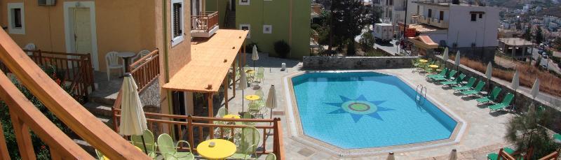 Perla Hotel Agia Pelagia  Luaran gambar
